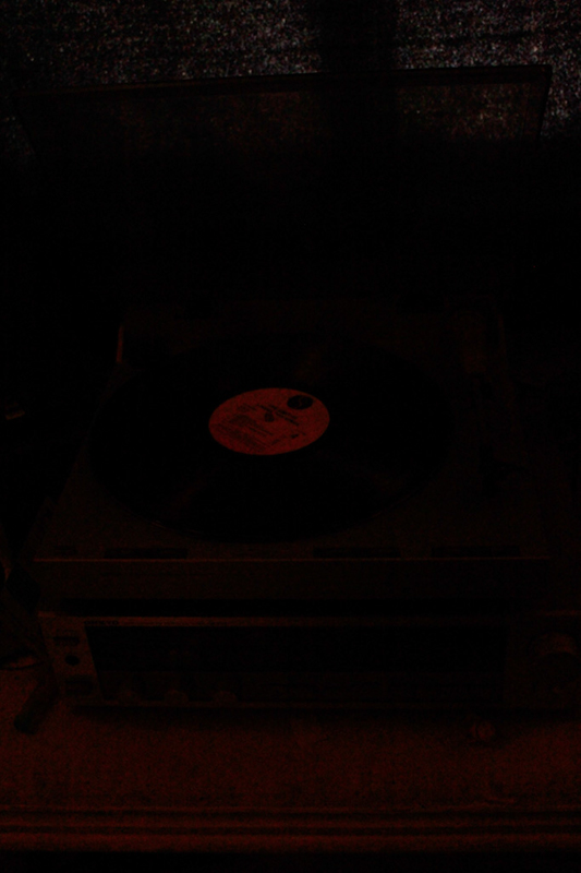 %_tempFileNameWhitney%20Dandridge_771658_assignsubmission_file_ISO%206400%20Turntable%